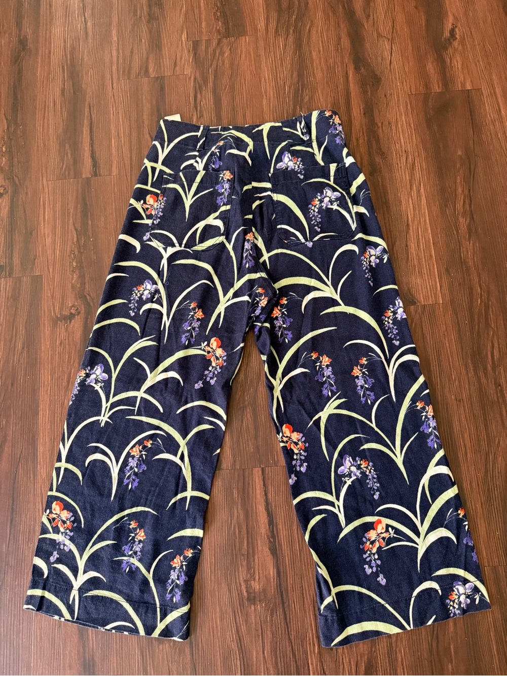 Anthropology x Maeve Women's Navy Floral Wide-Leg Pants - Picture 7 of 9